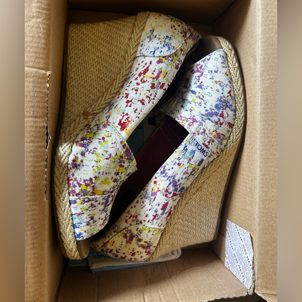 Tom’s Print Splatter Wedges